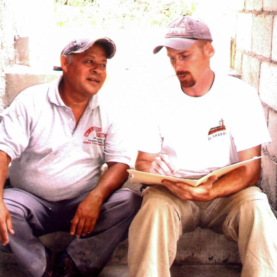 Randy talking with Paco