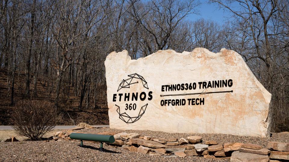 Ethnos360 sign