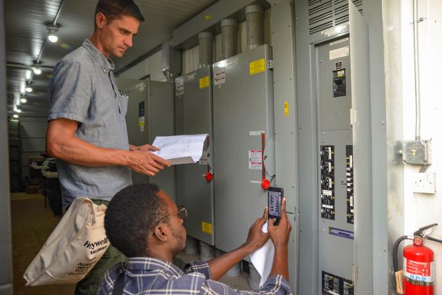 Investigating solar power station